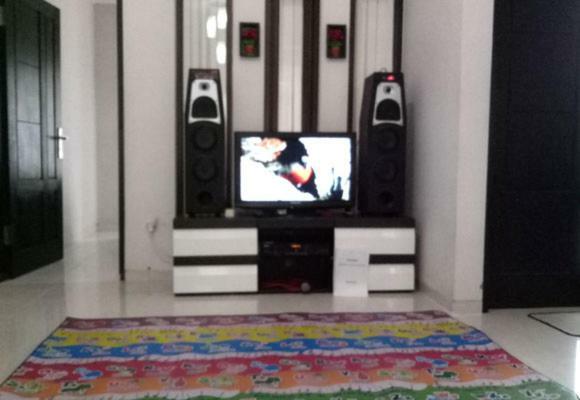 Villa Unique Mutiara Panderman Batu  Buitenkant foto